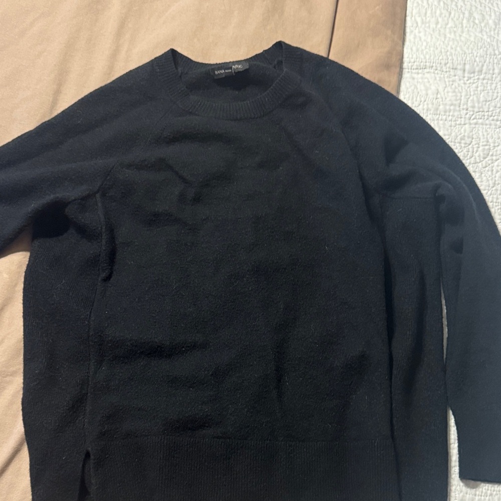 Banana Republic Black Crewneck Sweater